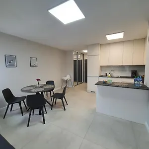 De Lux 45 Grabiszyńska Wrocław
